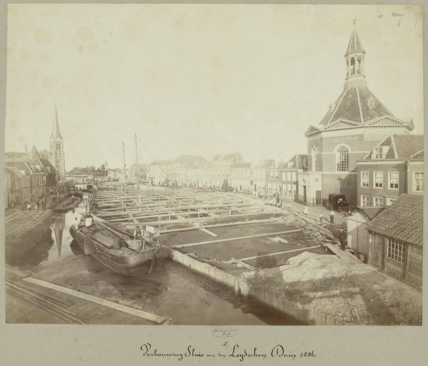 Reconstruction de l'écluse à Leidschendam, photo de Henri de Louw, 1886 — Rijksmuseum