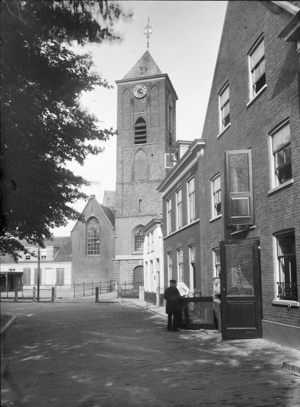 Dorpskerk de Naaldwijk depuis l'ouest — Rijksdienst voor het Cultureel Erfgoed